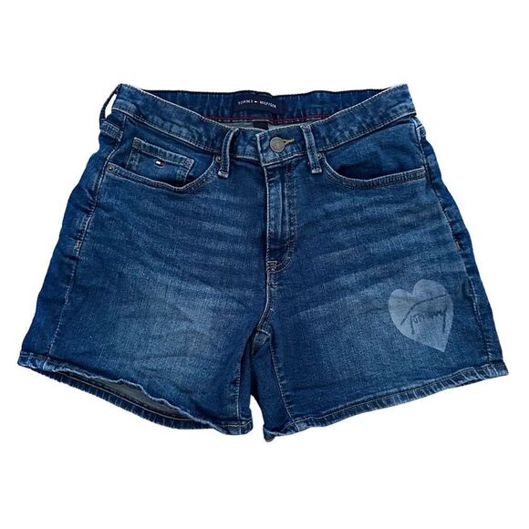 Tommy Hilfiger ~ denim shorts ~ mid rise ~ size 4 ~ medium wash - Picture 1 of 8